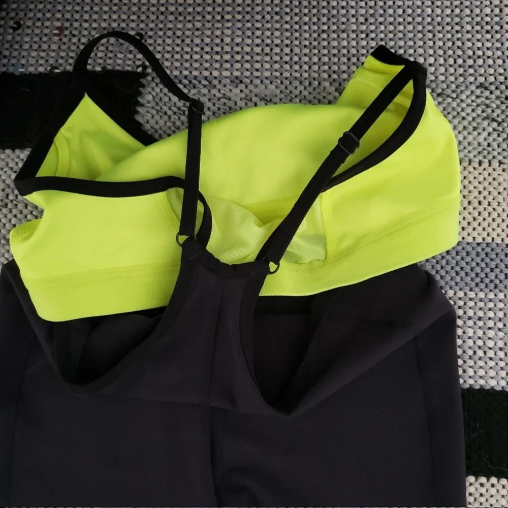 NIKE Pro Compession yoga bodysuit size Small